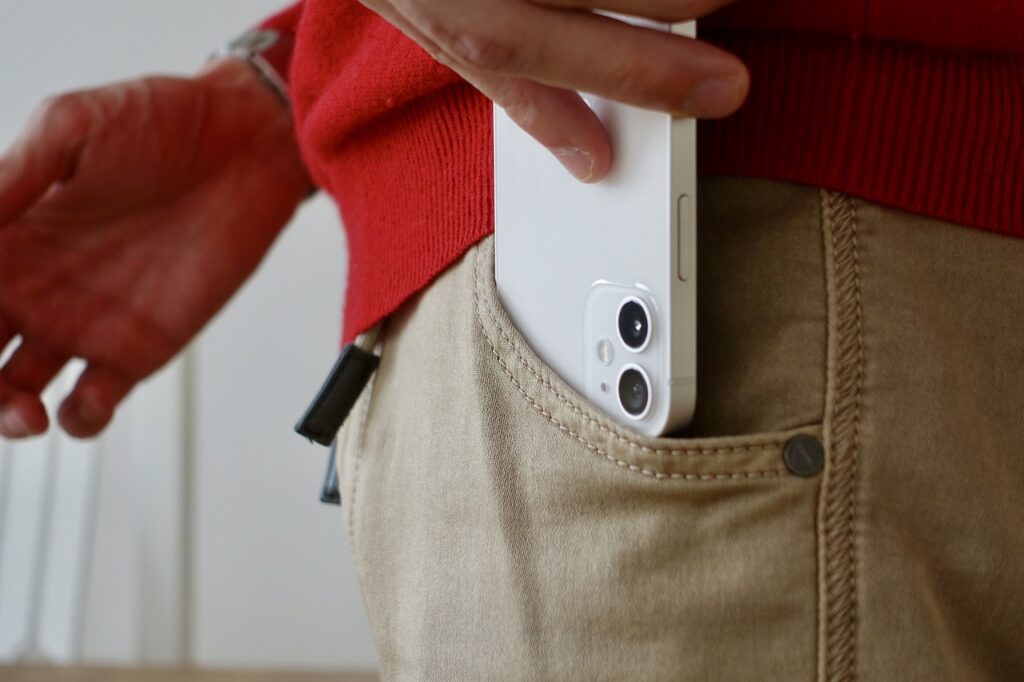 iPhone 7 Case With Card Holder: Stylish & Functional