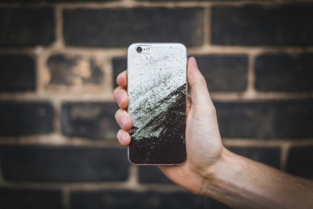 Best iPhone 8 Cardholder Cases