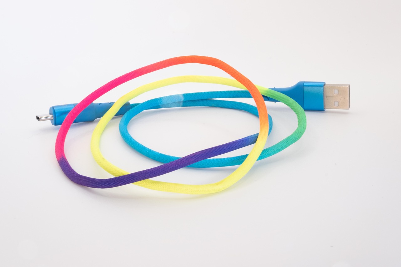 cable-7066188_1280 iPhone Chargers