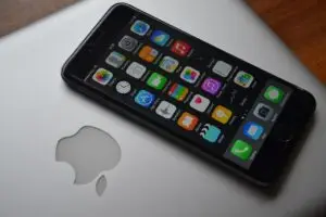 Apple iPhone 16 Pro