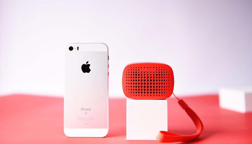 Best Wireless Chargers for iPhone 15